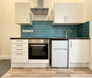 Ground floor flat to rent - Photo 3