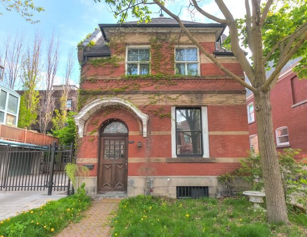À louer / Maison à étages - Photo 1