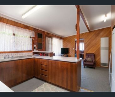 The perfect family home - Photo 2