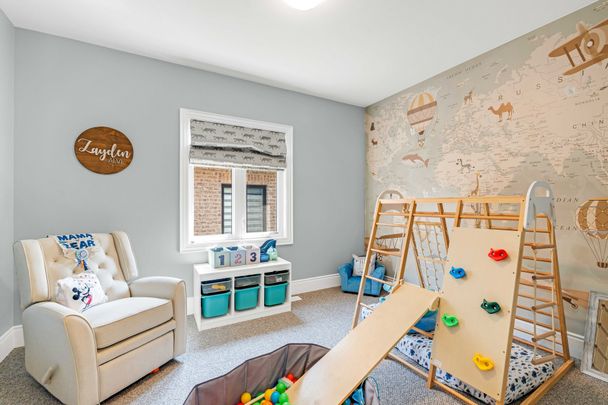 For Lease - 94 Crawford Drive, King, Ontario - Photo 1