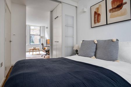 Regnum Apartments - Photo 2