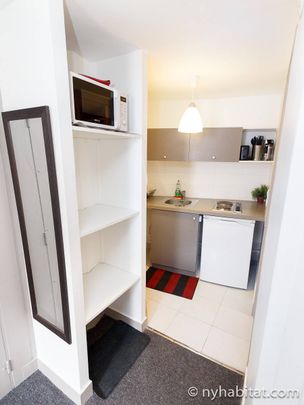 Logement à Paris, Location meublée - Photo 1