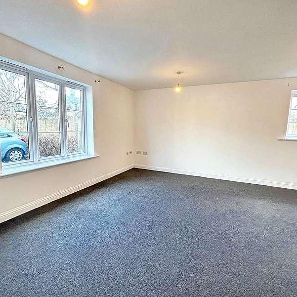 Harvest Grove, Witney, Oxfordshire, OX28 - Photo 1