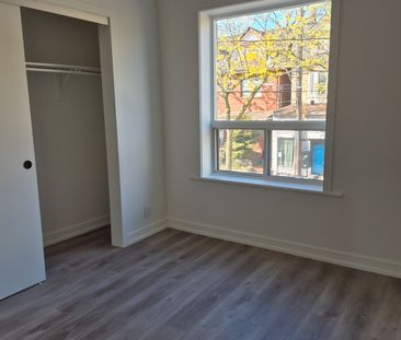 For Lease - 1073 College Street Unit# 2nd Flr, Toronto, Ontario - Photo 3