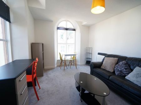 Flat 8, Ebenezer Chapel York Place - Photo 2