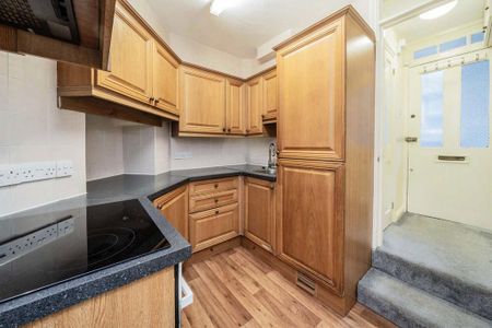 1 bedroom flat to rent - Photo 3