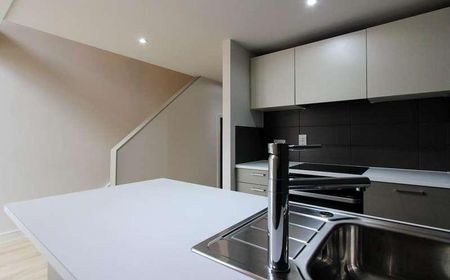 Dixie, Cardiff Bay, CF10 - Photo 5