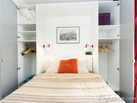 Logement à Paris, Location meublée - Photo 5