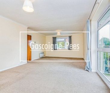 Tadley, RG26 - Photo 1