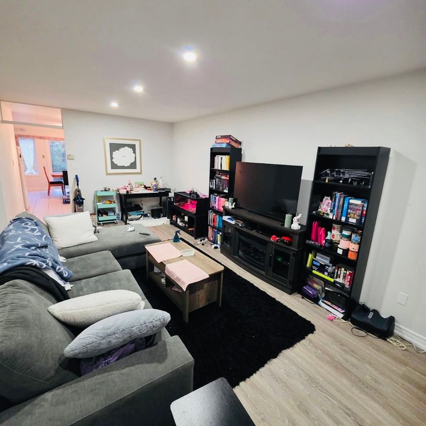 For Lease - 5 Brecken Drive, Georgina, Ontario - Photo 1