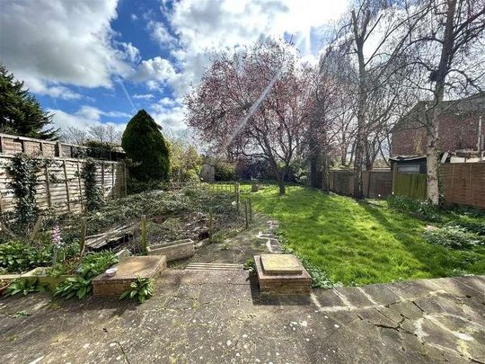 Hart Road, CM17 - Photo 1