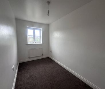 3 bedroom house to rent Tavistock Street, Bletchley, Milton Keynes,... - Photo 4