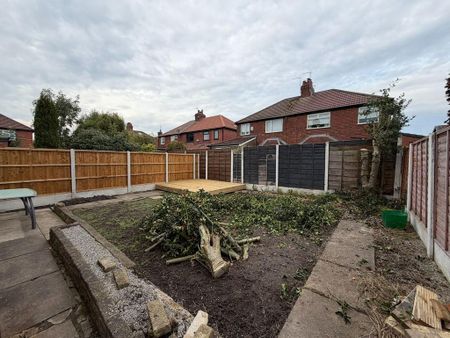 3 bedroom semi-detached house to rent - Photo 4