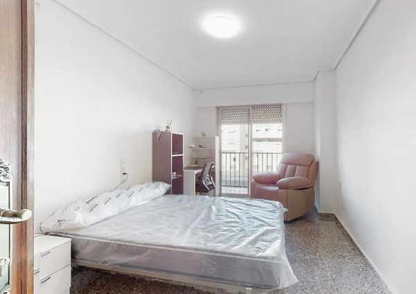 Avinguda al Vedat, Torrent, Valencian Community 46900