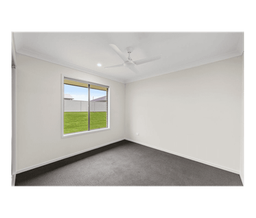 FOUR BEDROOM FAMILY HOME - Photo 6