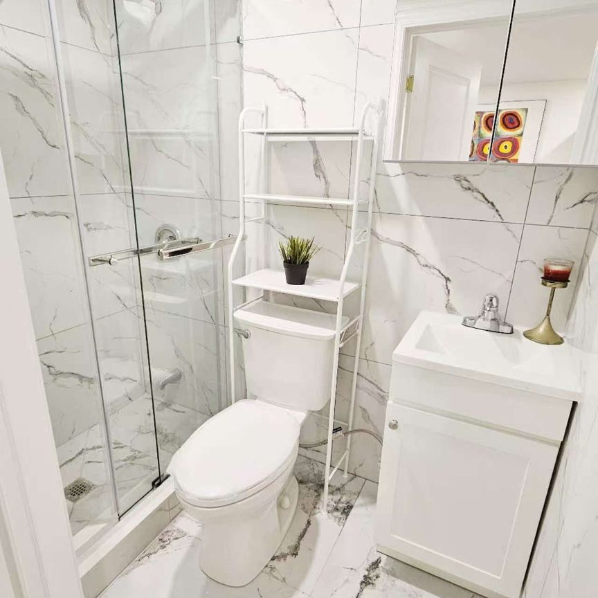 For Lease - 28 Castle Harbour Lane, Markham, Ontario - Photo 1