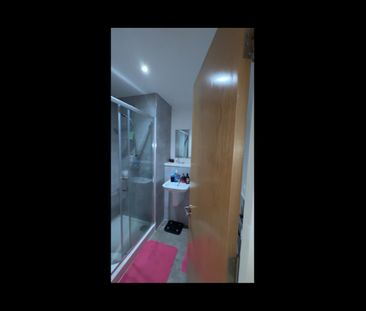 1 Bed Flat, Furness Quay, M50 - Photo 5
