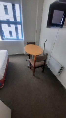 City Centre, Fully Furnished - Photo 5