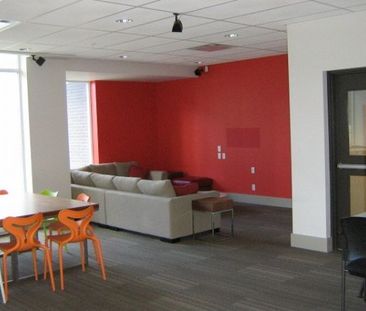 The Ultra-Central Surrey, 1 Bedroom - Photo 1