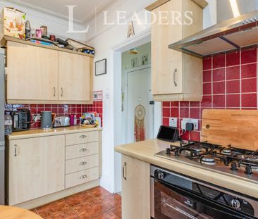 2 bedroom apartment to rent Effingham Road, Long Ditton, Surbiton, KT6 - Photo 4