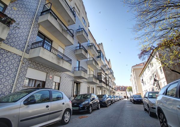 Apartamento T2 nas Barrocas