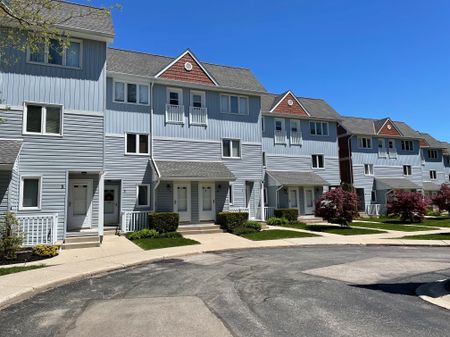 For Lease - 48 Ontario Street Unit# 7, Lambton Shores, Ontario - Photo 3