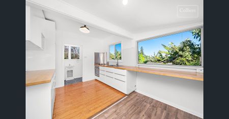 Charming Coastal Home with Modern Features & Separate Retreat - Photo 2