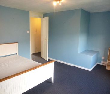 Eltham Rise, Leeds - Photo 4