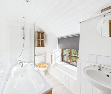 2 bedroom terraced house to rent - Photo 5