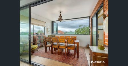 Stylish Apartment In Unbeatable Location! - Photo 4