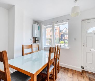 2 bedroom apartment to rent - Photo 3