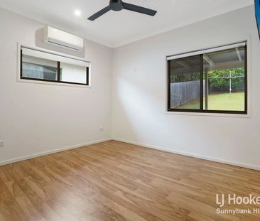 Gorgeous 3 Bedroom home immaculately presented - Photo 3