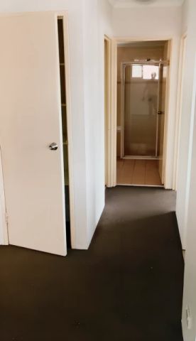 3 bed 2 bath - Photo 5