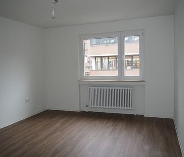 Ihre neue Wohnung: 2-Zimmer-Stadtwohnung (WBS) - Foto 4
