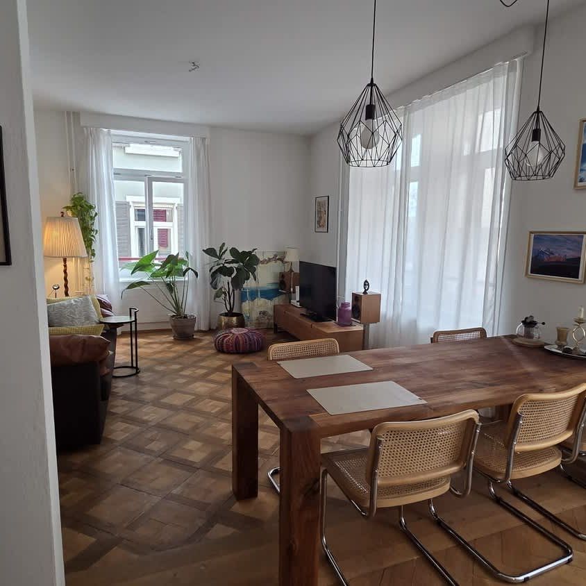 1 Zimmer, 111 m², 1. Stock - Photo 1