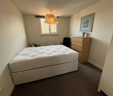 Winchester Road, Shirley - Photo 4