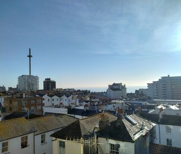 2 Bed Flat, Farman Street, BN3 - Photo 5