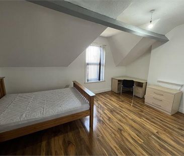 7 bedroom house share to rent - Photo 3