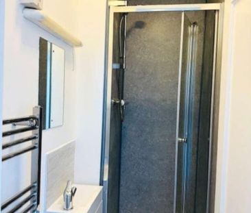 Lindsay Avenue, High Wycombe, HP12 - Photo 3