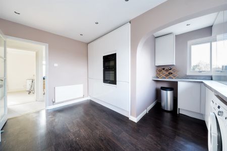 Lassell Court, Maidenhead - Photo 3