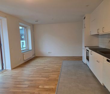 Glädjebacksgatan 2B, Trelleborg Centrum - Photo 3