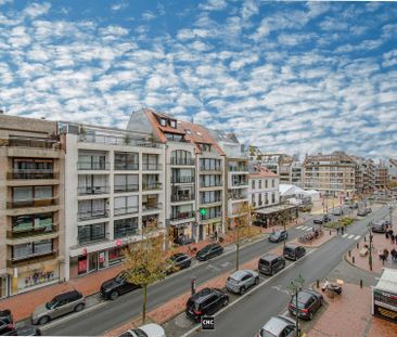 Ongemeubeld appartement met 3 slaapkamers op de Lippenslaan te Knokke. - Foto 6