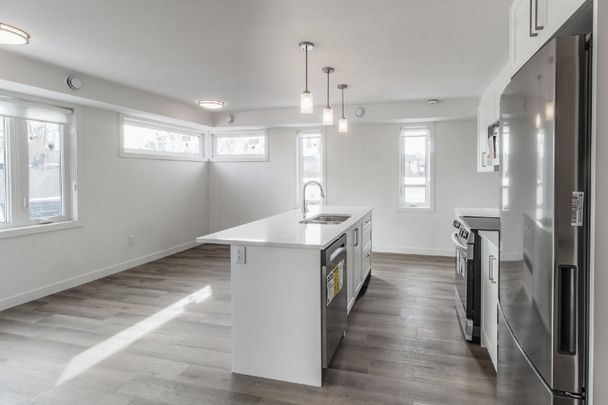 294 Somerset Street East - 402 - Photo 1