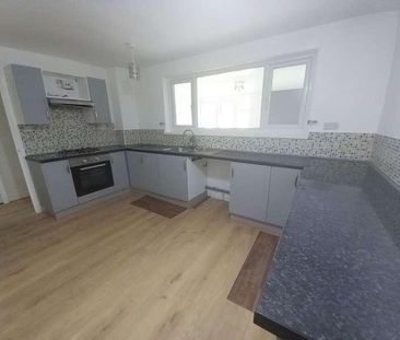 Lyne Road, Spennymoor, County Durham, DL16 - Photo 6