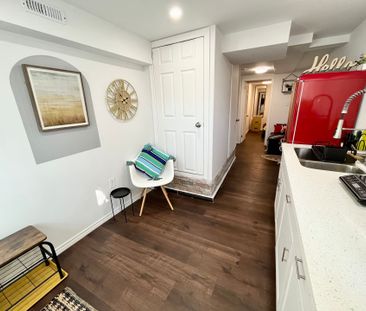 For Lease - 26 Leyton Avenue Unit# Lower, Toronto, Ontario - Photo 5