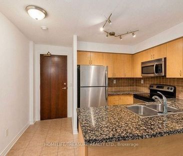 5 Michael Power Place condo — Toronto, ON (1-Bedroom) - 1 Bedroom - Photo 4