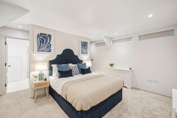 2 bedroom houseboat to rent - Photo 1