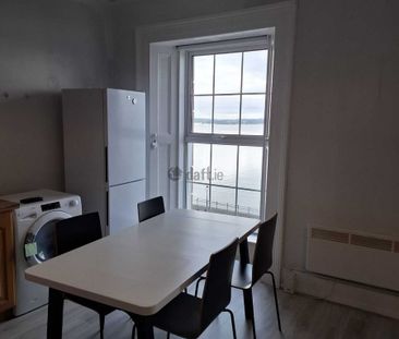 Apartment to rent in Cork, Cobh, Ballyvoloon - Photo 2