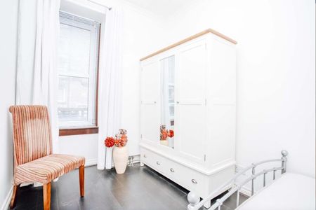 1 Bed Flat, Smithfield Street, EH11 - Photo 5