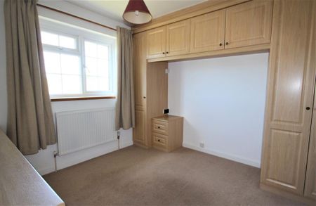 3 bedroom terraced house to rent - Photo 5